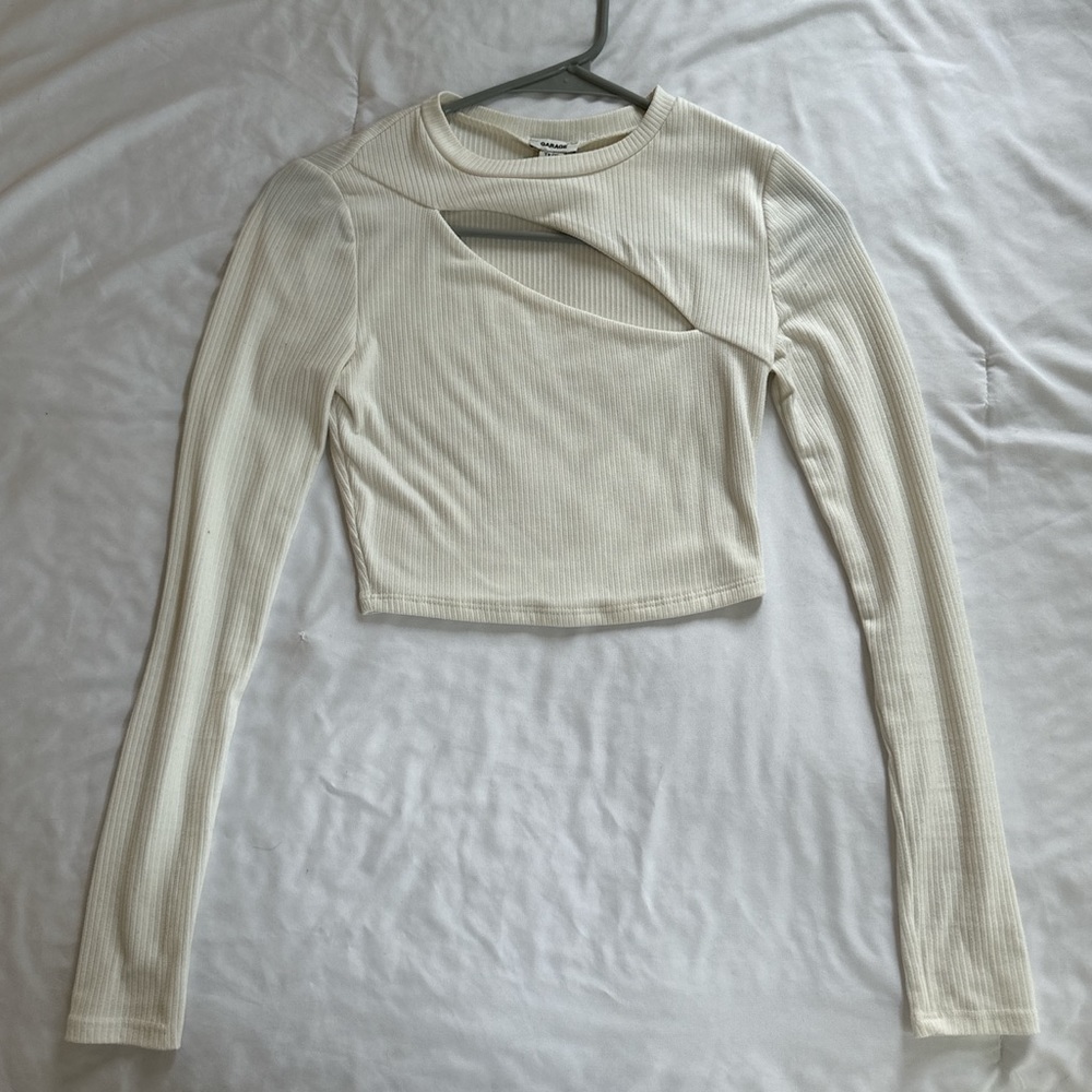 Garage crop top